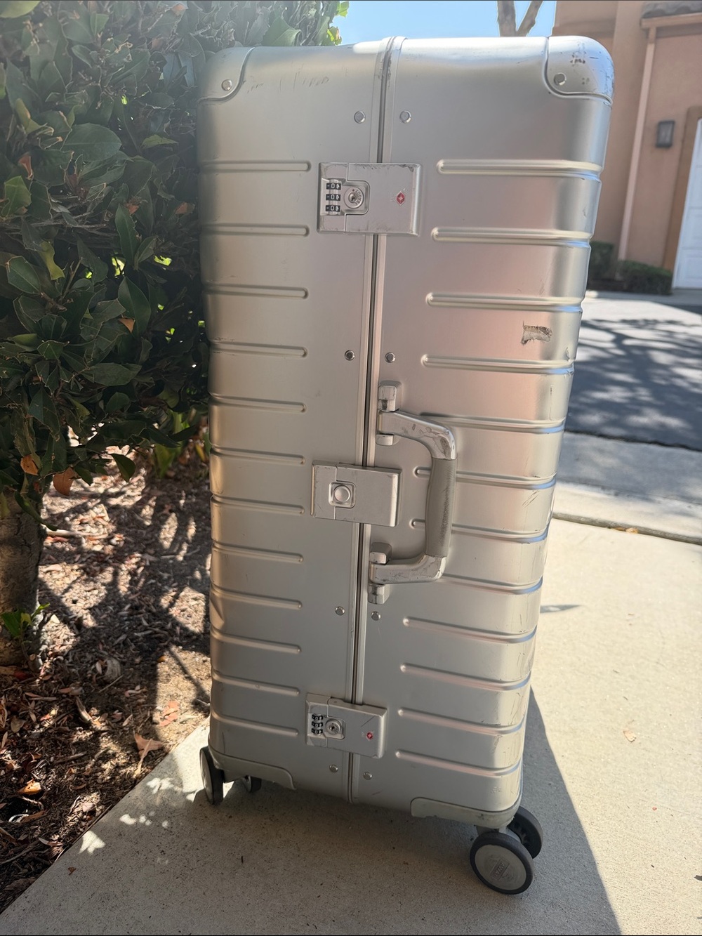 Away The Large Aluminum Edition Checked Luggage in Silver - Picture 8 of 13